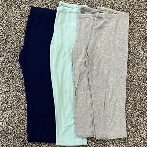 Girls 10/12 capri leggings  Old Navy/Cat&Jack